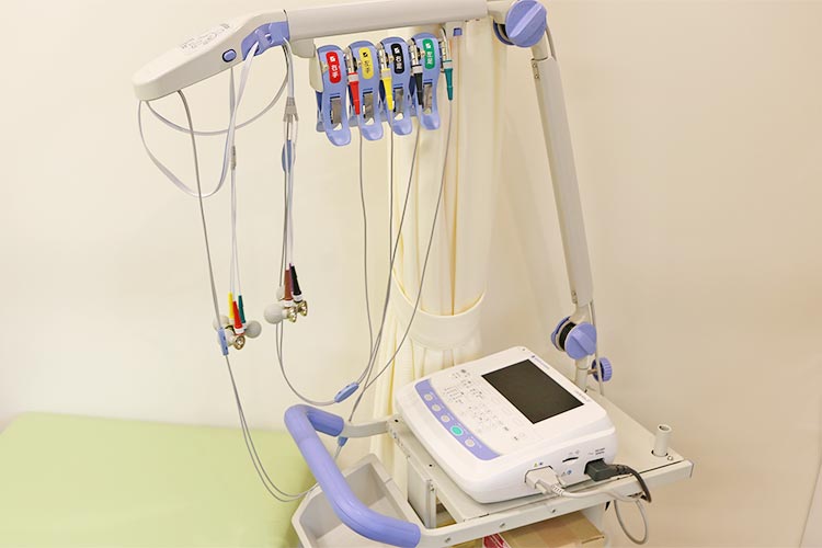 心電図検査装置